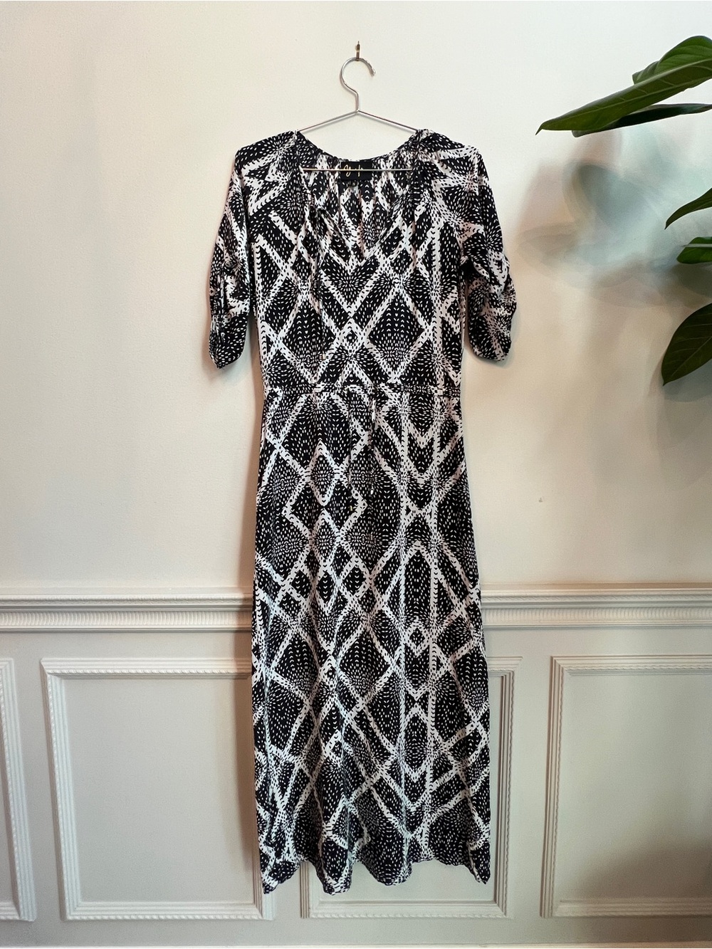 Yumi Kim Black & White Geometric Midi Dress - Women
